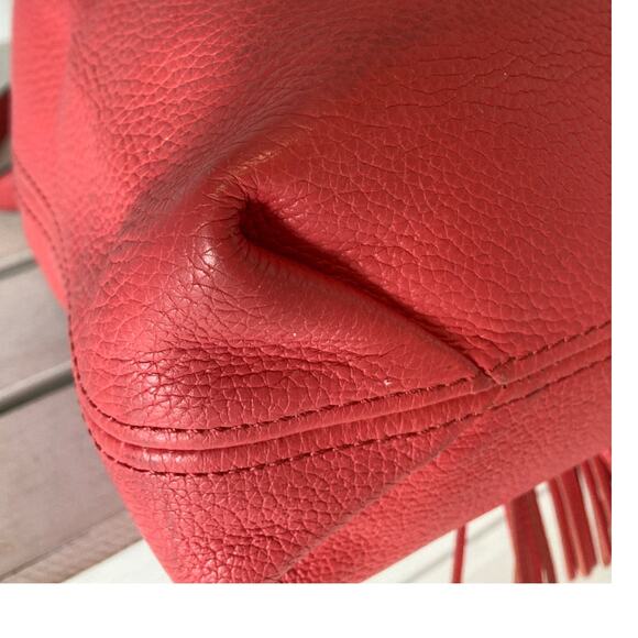 MICHAEL KORS, LARGE PINK PEBBLED LEATHER HANDBAG WITH TASSEL - Picture 12 of 16